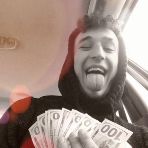 Meet your Posher, Codie